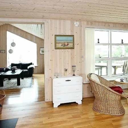 Сasa de vacaciones Three-bedroom Holiday In Roslev 15